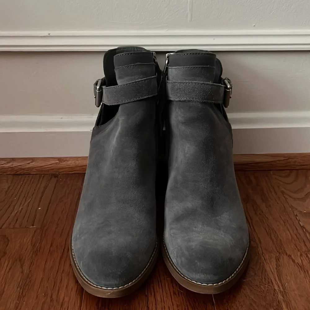 Sam Edelman Booties - Picture 2 of 5